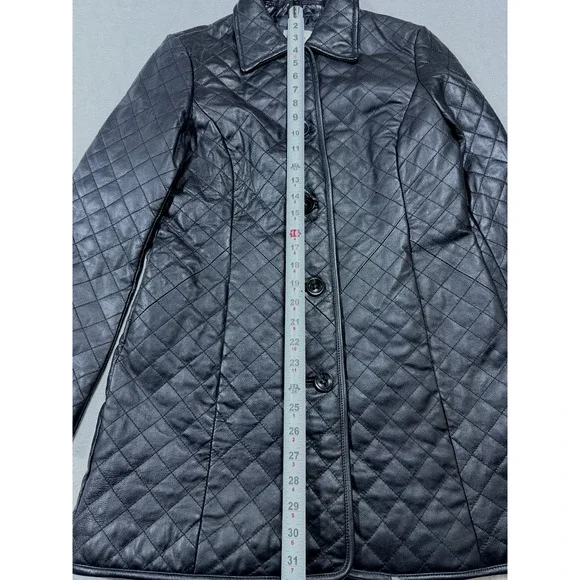 Neiman Marcus Quilted Lamb Leather Coat SZ M Jet Black Urban Luxe City Chic 495$